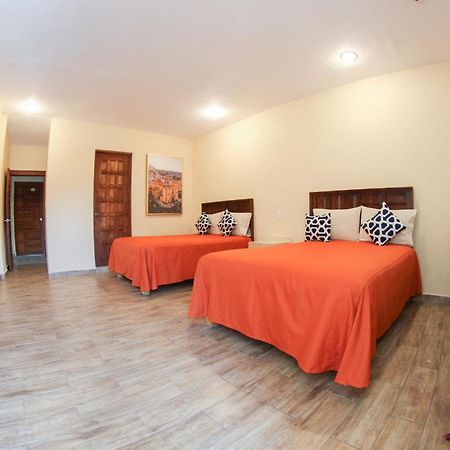 Hotel Camino De Piedra Guanajuato Bagian luar foto